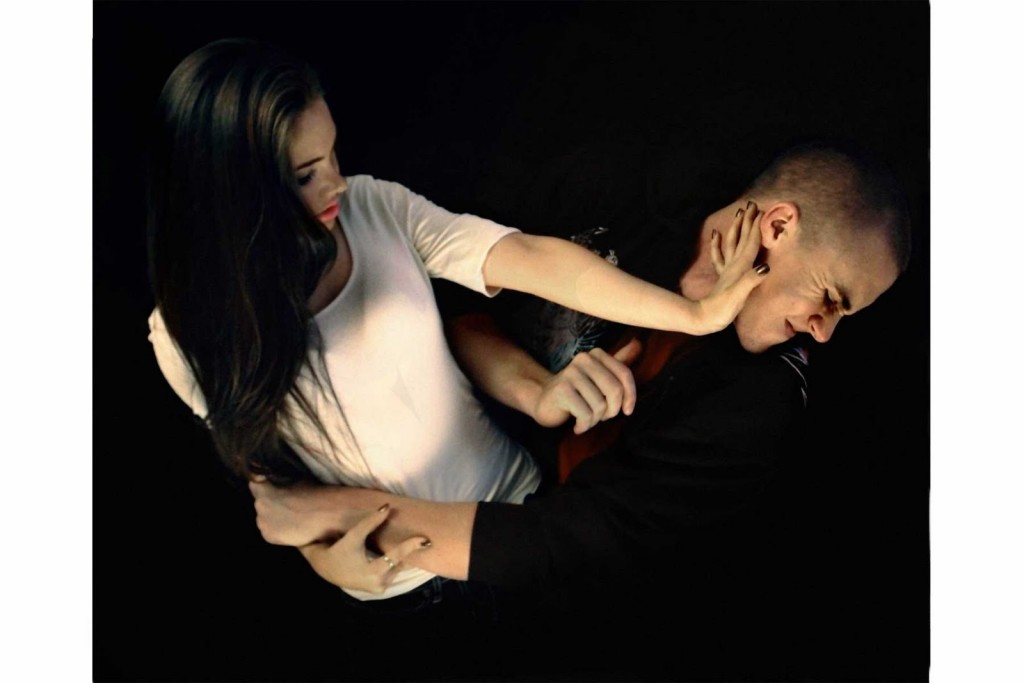 How To Deal with eve teaser